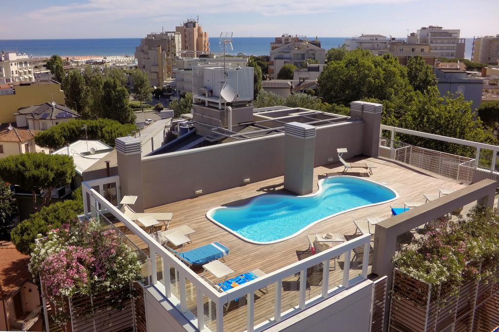 Residence Delfina Rimini Zewnętrze zdjęcie